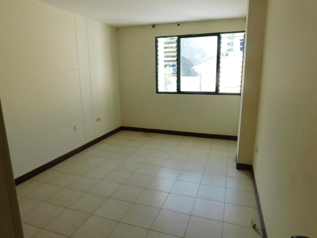 APARTAMENTO 302 B. LA PLAYA 