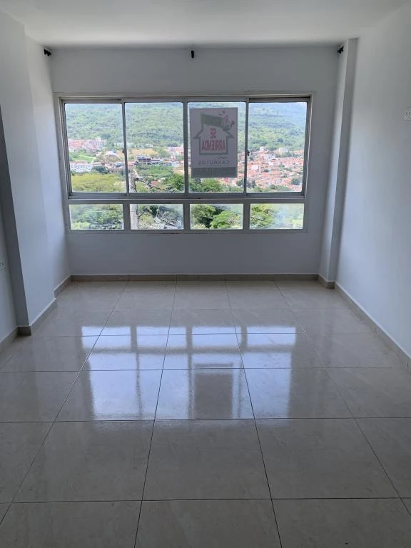 CARRERA 6B NO. 22B-44 APARTAMENTO 301 B. VILLA LAURA