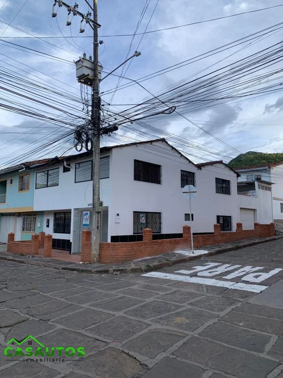 CARRERA 17 NO. 14-59/14-61 CASA-LOCAL  BARRIO VILLA OLIMPICA 