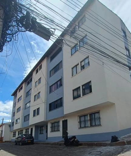 CARRERA 7 NO. 13-12 APARTAMENTO 502 B. CARLOS MARTINEZ