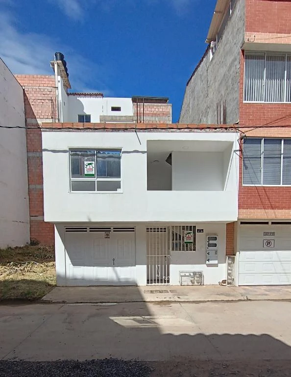 CARRERA 20 NO. 17-19 APARTAMENTO PISO 2 B. VILLA OLIMPICA