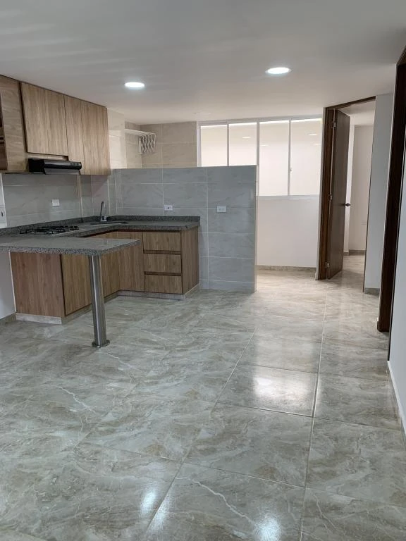 CALLE 3 SUR NO. 12-27 APARTAMENTO 401 B. LA FLORESTA 