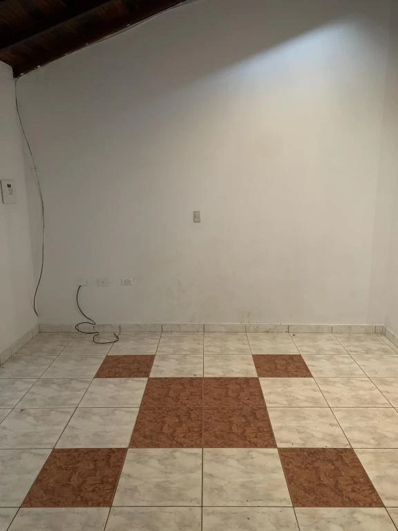 PEATONAL 2 NO. 29-35 APARTAMENTO 201 EDIFICIO MONGUI BARRIO VILLAS DEL ROSARIO