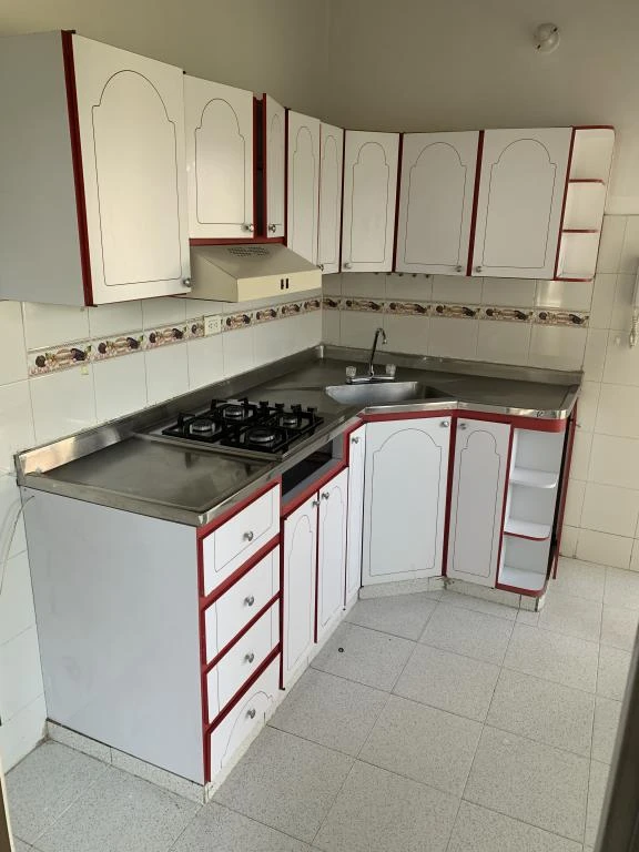 APARTAMENTO PISO 3 CALLE 7A EDIFICIO CORAL BARRIO FATIMA 