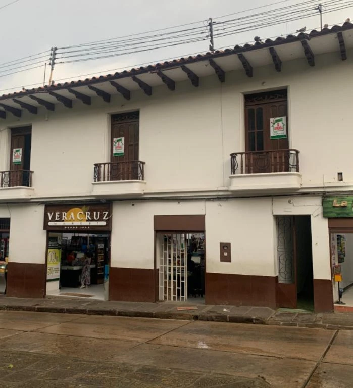 CALLE 13 NO. 9-22 LOCAL PISO 2 BARRIO CENTRO 