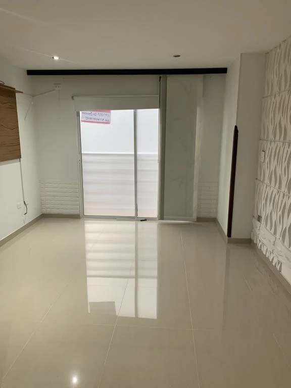 CALLE 10 NO. 8-56 APARTAMENTO 401 EDIFICIO ZAFIRO 
