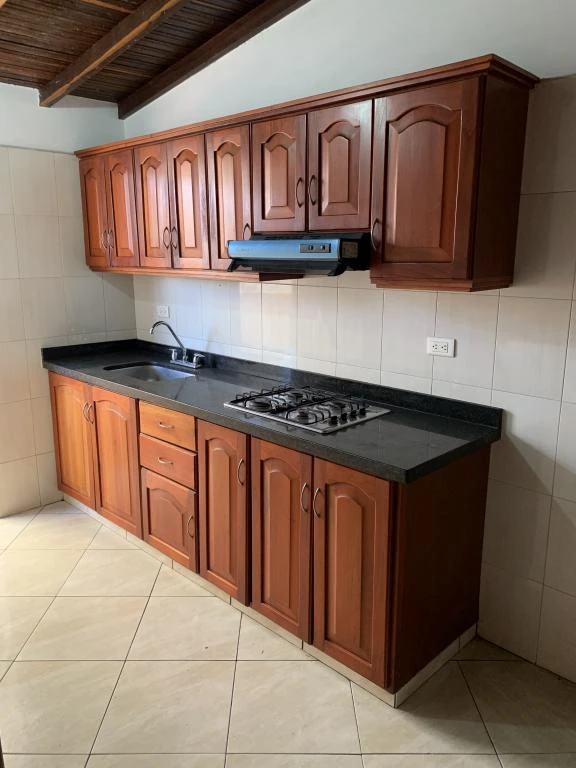 CARRERA 20 NO. 13A-45 APARTAMENTO PISO 4 BARRIO VILLA OLIMPICA