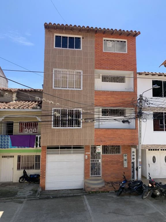 CARRERA 20 NO. 13A-45 APARTAMENTO PISO 4 BARRIO VILLA OLIMPICA