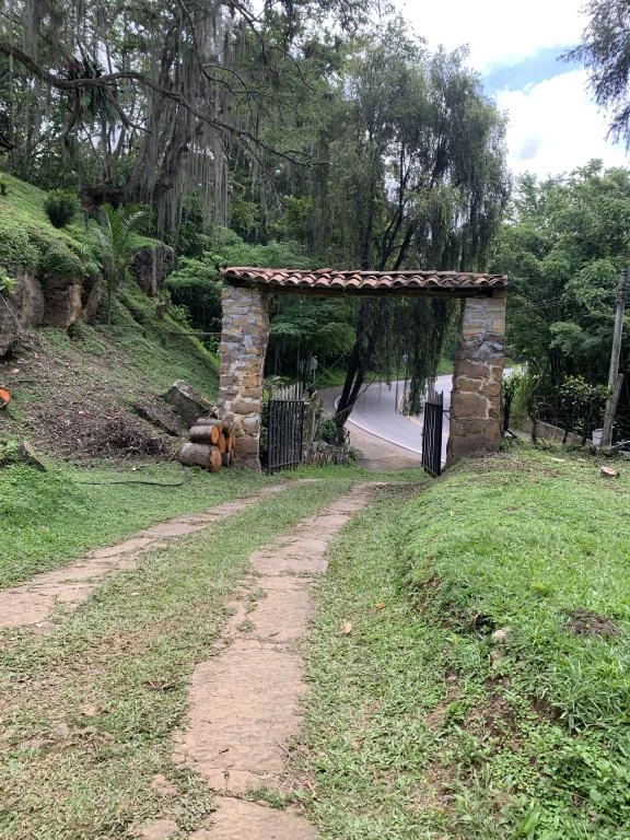 FINCA VERACRUZ VEREDA MONTECITOS 