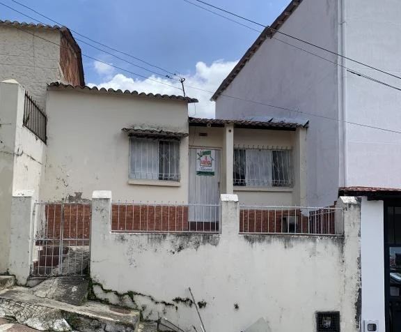 CALLE 17 NO. 14-20 CASA NO. 7 MANZ C BARRIO SAGRADA FAMILIA
