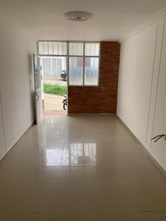 CARRERA 19 NO. 19-04 APTO PISO 1 BARRIO VILLA OLIMPICA 