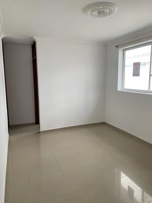 CARRERA 19 NO. 19-04 APTO PISO 1 BARRIO VILLA OLIMPICA 