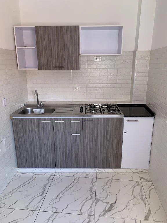 CARRERA 9 NO. 20-33 APARTAMENTO PISO 2 BARRIO EL VERGEL 