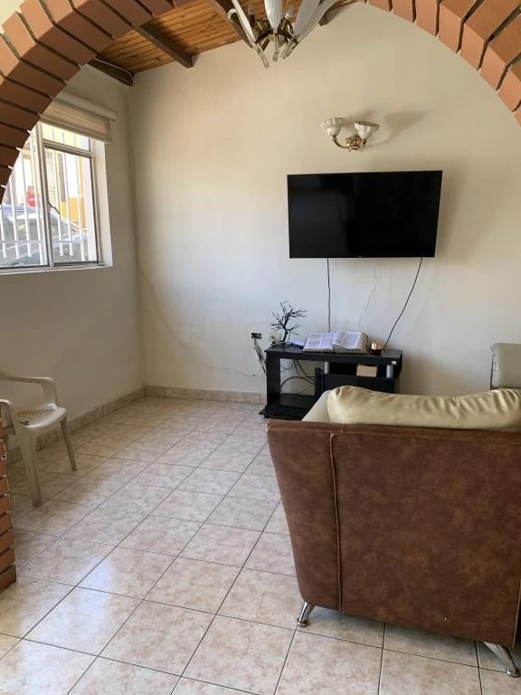CASA BARRIO EL VERGEL CALLE 19