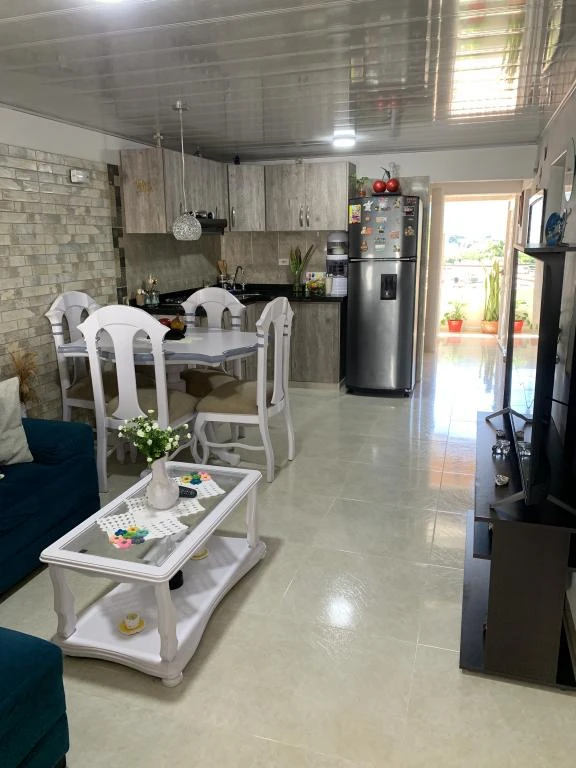 APARTAMENTO 401 EDIFICIO LOPEZ SIERRA BARRIO LOS SAUCES  
