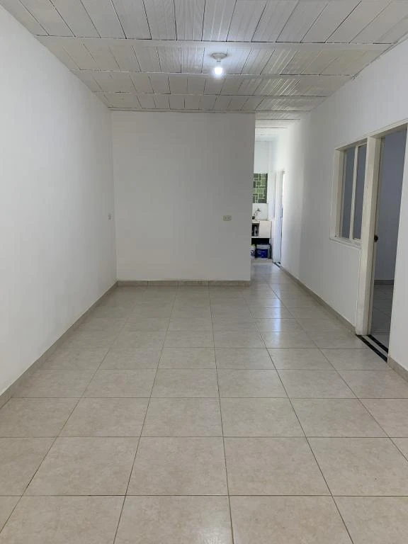APARTAMENTO 201 BARRIO DIVINO NIÑO 