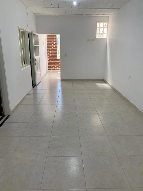 APARTAMENTO 201 BARRIO DIVINO NIÑO 