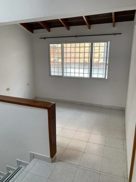 CASA BARRIO CARLOS MARTINEZ 