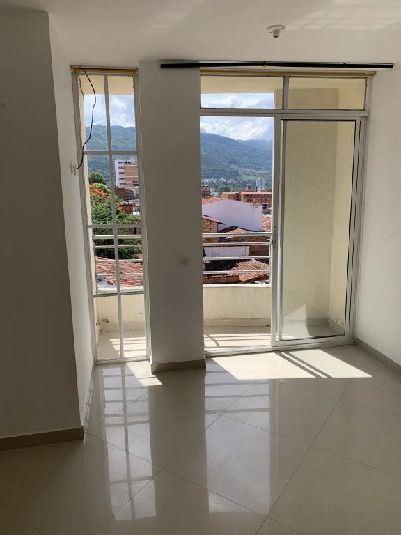 CALLE 18 NO. 7-72 APARTAMENTO 401 BARRIO PUENTE LA MAGDALENA 