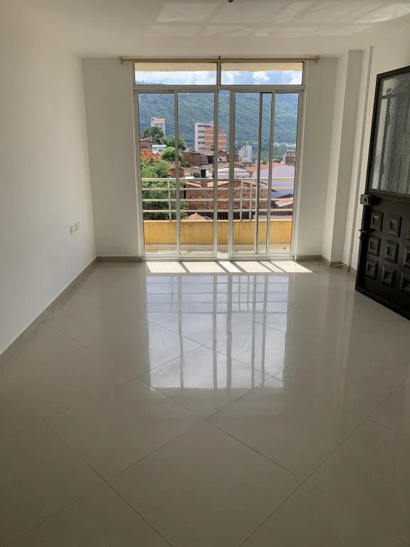 CALLE 18 NO. 7-72 APARTAMENTO 401 BARRIO PUENTE LA MAGDALENA 