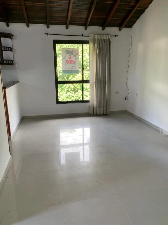 CALLE 3 SUR NO. 12-07 APARTAMENTO 301 BARRIO LA FLORESTA 