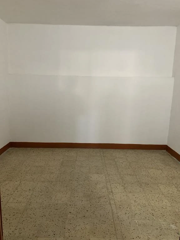 CARRERA 9 NO. 6-13 APARTAMENTO SOTANO BARRIO MARIA AUXILIADORA 