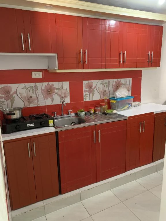 APARTAMENTO 202 BLOQUE 1 EDIFICIO MIRADORES DE LA CEIBA 