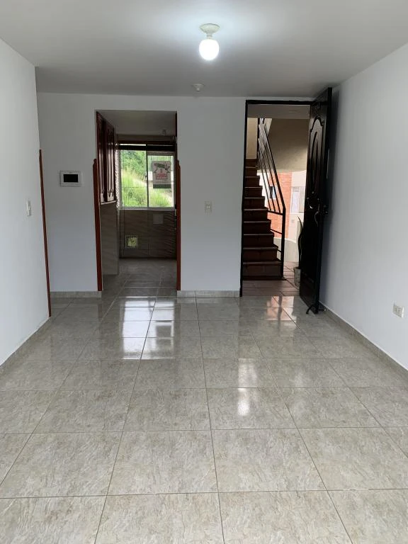 CARRERA 15A NO. 21-03 APARTAMENTO 504 COLINAS SAN MARTIN 