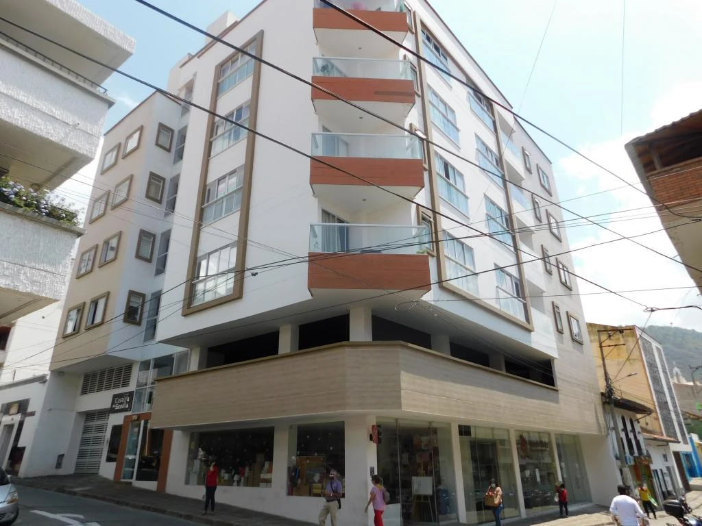 CALLE 10 NO. 8-87 APARTA-ESTUDIO 403 EDIFICIO CASTILLO DE SEVILLA BARRIO CENTRO 