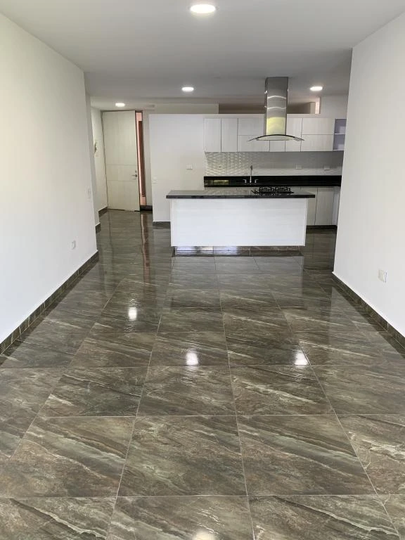 CARRERA 12 NO. 5-126 APARTAMENTO 401 EDIFICIO AQUARIUM BARRIO LA PLAYA 