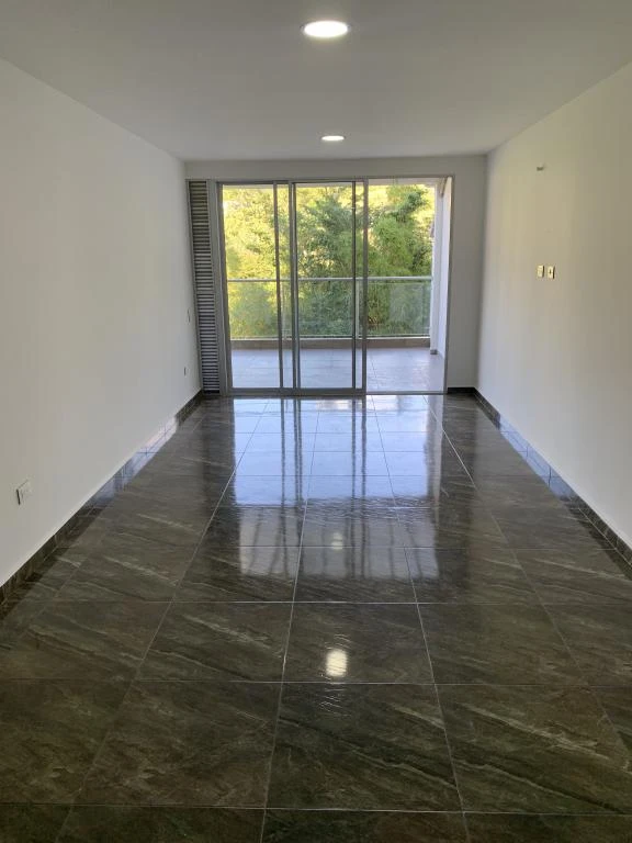 CARRERA 12 NO. 5-126 APARTAMENTO 401 EDIFICIO AQUARIUM BARRIO LA PLAYA 