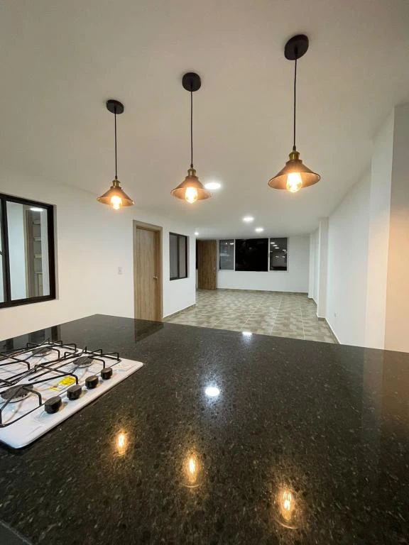 CALLE 2 NO. 12-24 APARTAMENTO 401 EDIFICIO SANDOVAL BARRIO BELLA ISLA 