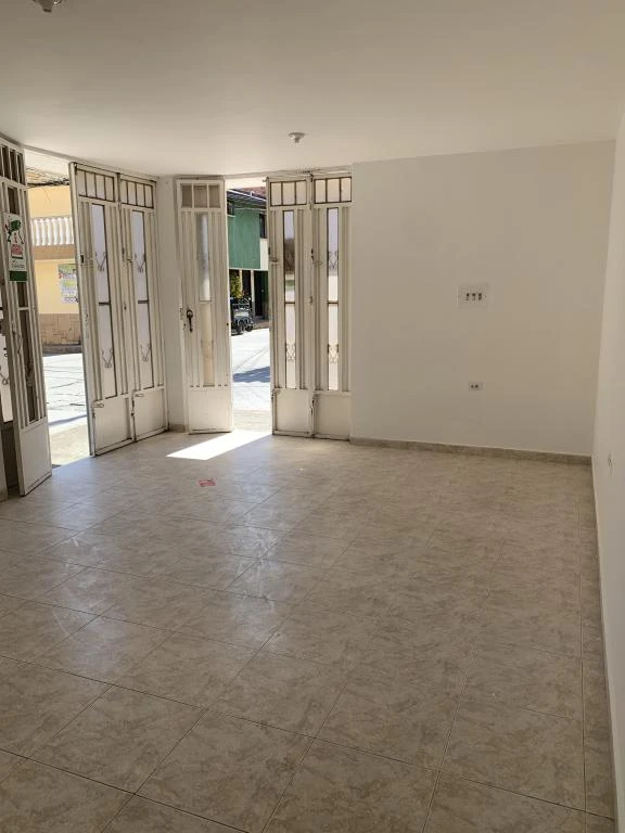 CALLE 16A NO. 18-04 LOCAL BARRIO VILLA OLIMPICA 