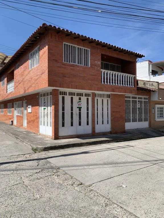 CALLE 16A NO. 18-04 LOCAL BARRIO VILLA OLIMPICA 