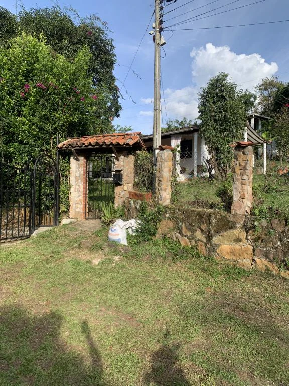 PARCELA NO. 6 AMOBLADO VEREDA CAMPO HERMOSO 