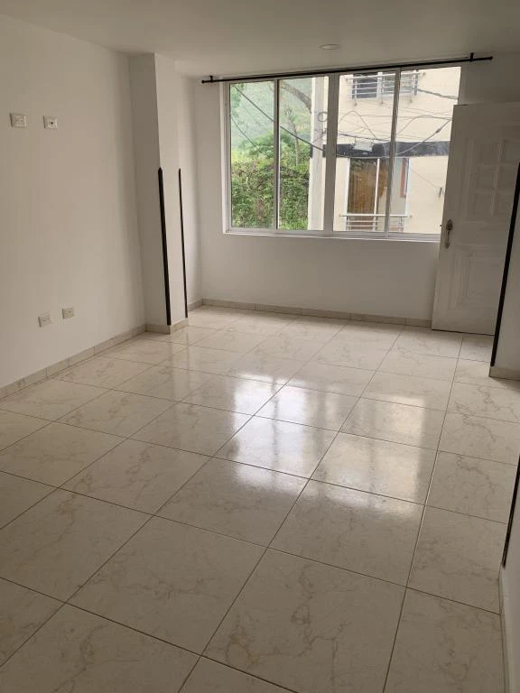 CARRERA 13 NO. 8-04 APTO 202 BARRIO PORTO VELHO 