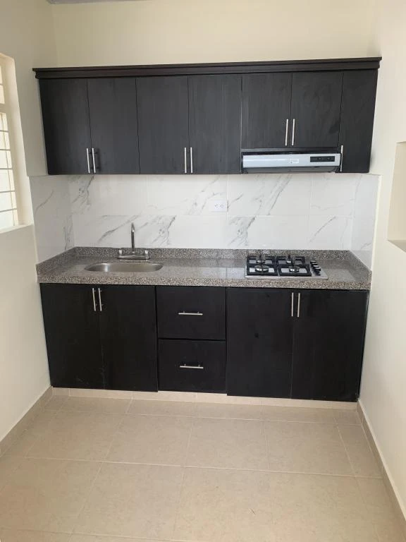 CARRERA 8 NO. 21-56 APARTAMENTO PISO 2 BARRIO EL VERGEL 