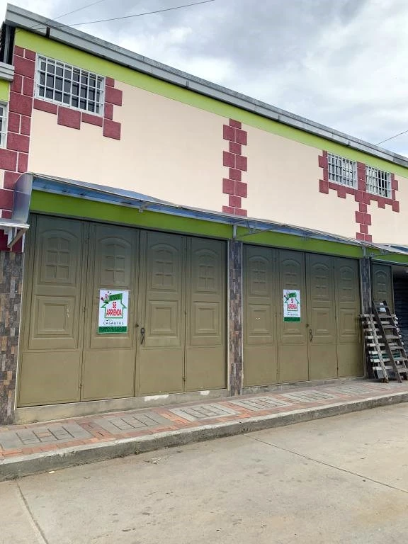 CARRERA 18 NO. 34-50 BODEGA 117 BARRIO LA ISLA 