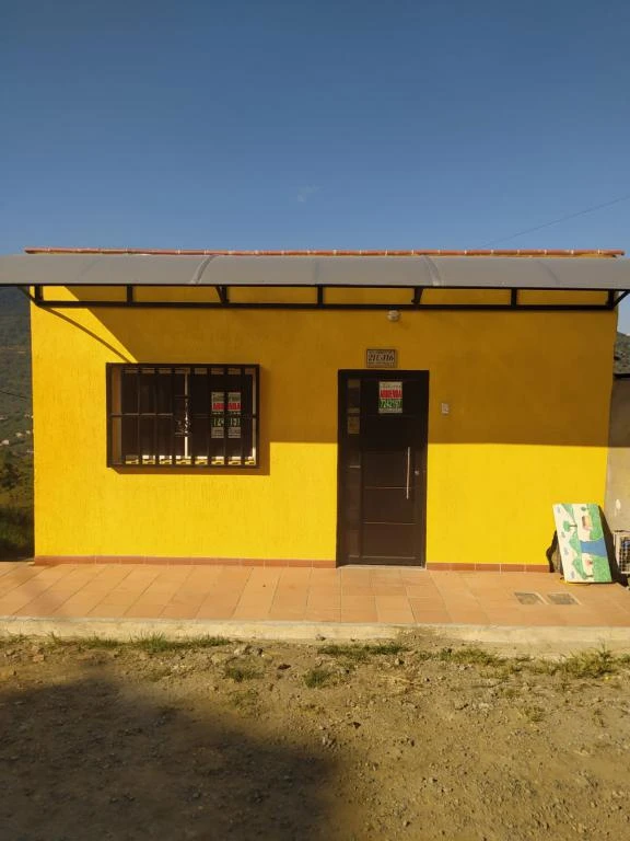 CALLE 4 NO. 21E-116 APARTAMENTO 301 URBANIZACIÓN TERRAZAS DEL BELLA ISLA