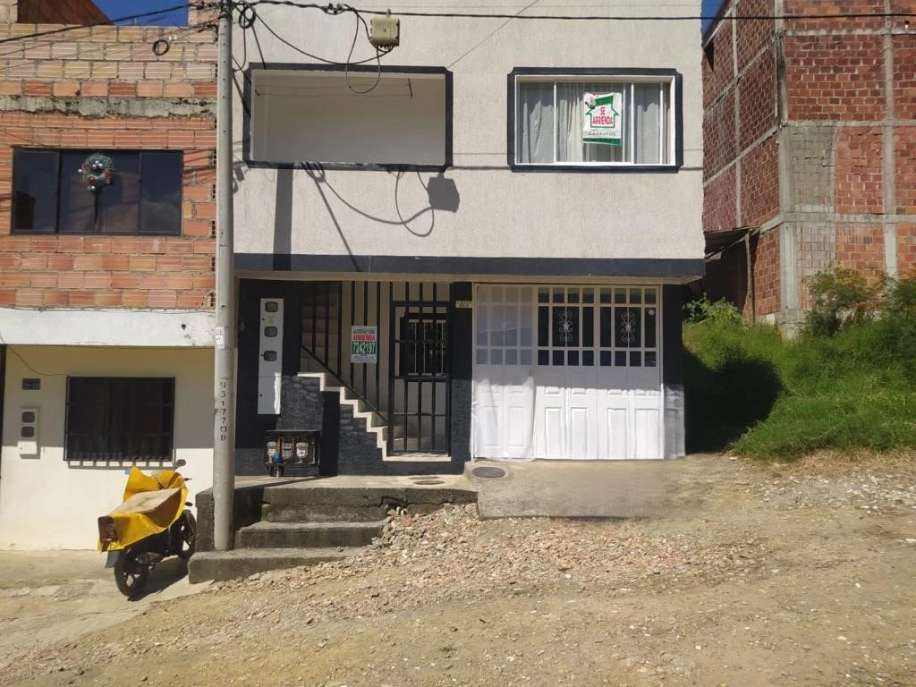 CALLE 24F NO. 10-54 APARTAMENTO 201 BARRIO SAMUEL MARTINEZ  