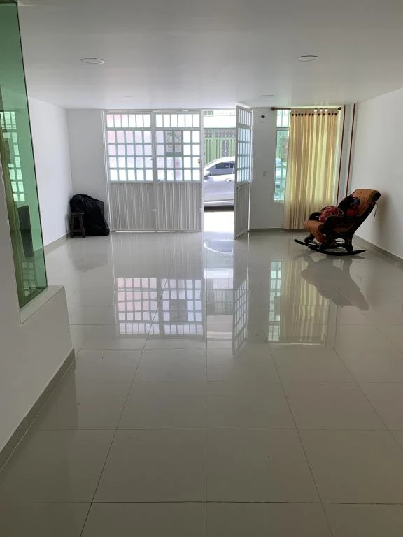 APARTAMENTO PISO 1 BARRIO BELLA ISLA 