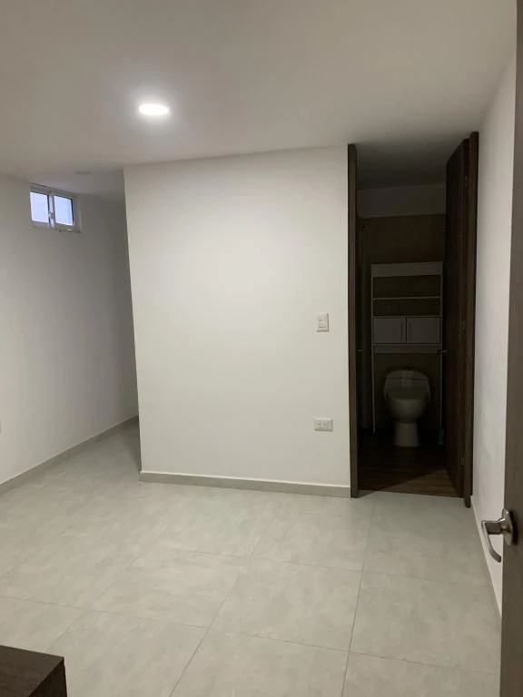 CALLE 3 NO. 11B-22 APARTAESTUDIO 202 EDIFICIO LOS TRINITARIOS BARRIO BELLA ISLA 