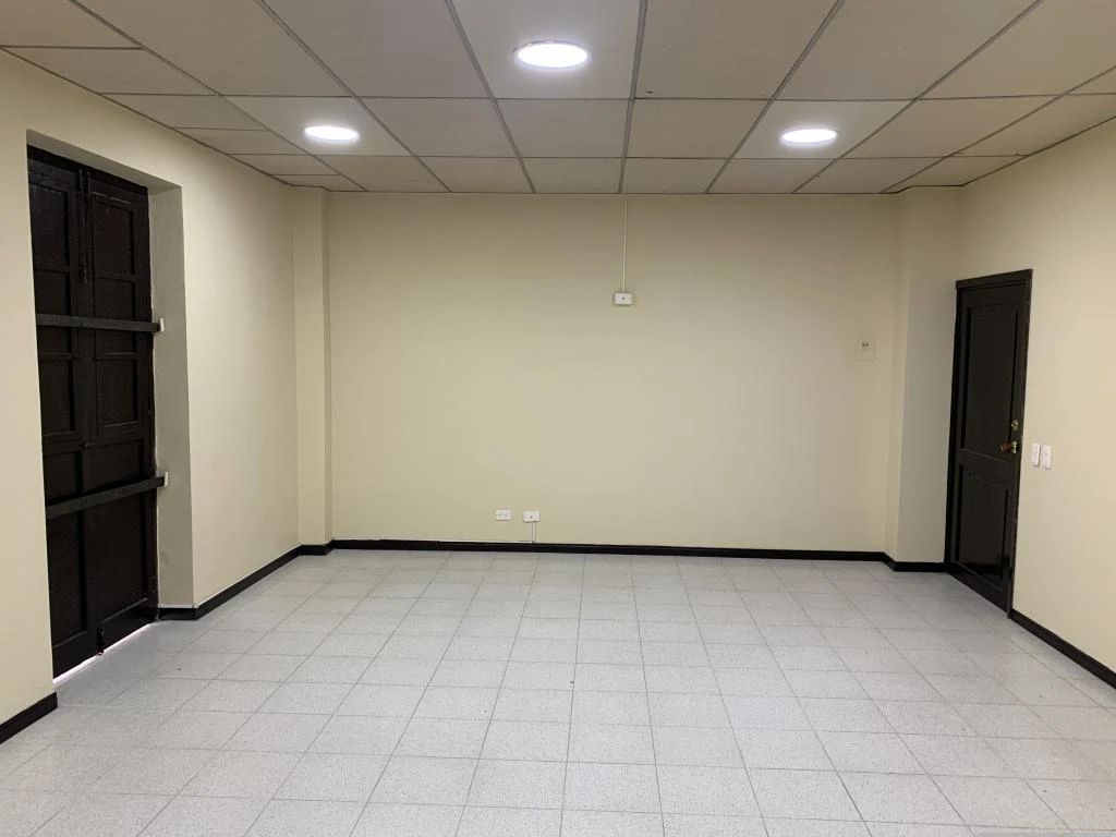 CARRERA 9 NO. 11-89 OFICINA 207 BARRIO CENTRO 