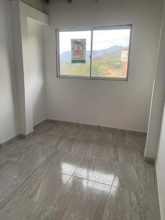 APARTAMENTO 401 BARRIO PEDRO FERMIN 