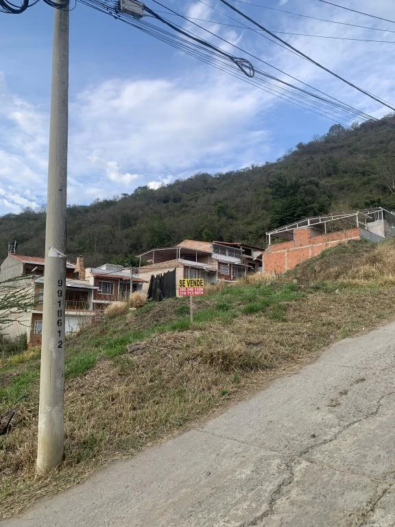 LOTE NO. 7 MANZANA 7 URBANIZACION BELLA VISTA 