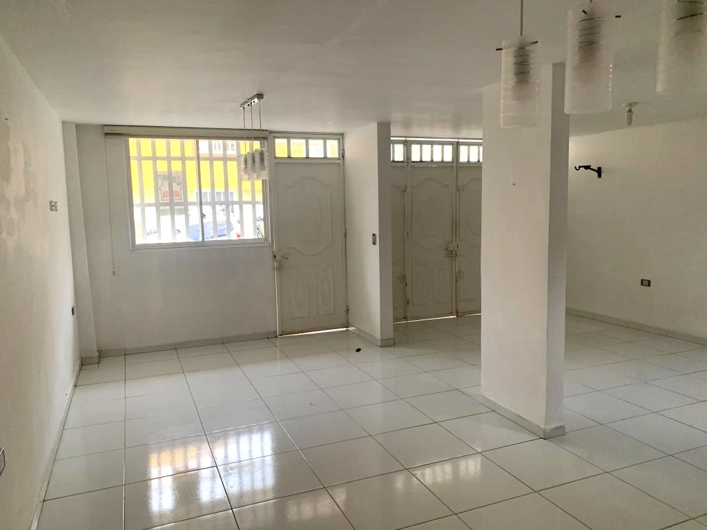 CASA NO. 7 MANZANA F CONJUNTO SANTAMORE 