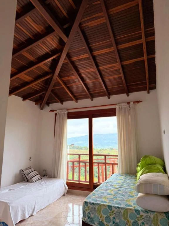 PARCELA NO. TRECE VEREDA LOS POZOS 