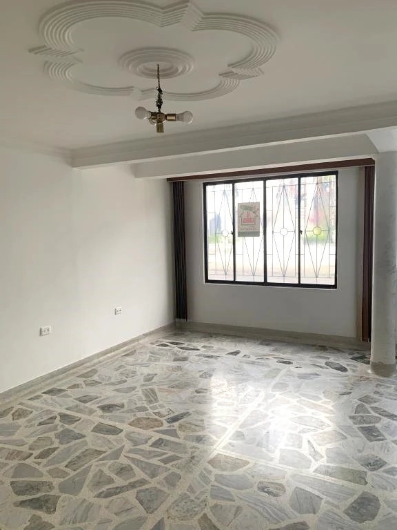 CARRERA 17 NO. 12-11 CASA BARRIO CERRO DE LA CRUZ 