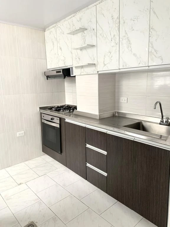 CARRERA 9 NO. 16-51 APARTAMENTO 501 BLOQUE 1 CONJUNTO RESIDENCIAL REMANSOS DE SANTA CRUZ BARRIO SAN ANTONIO 