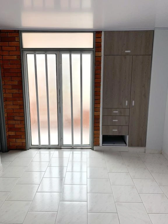 CARRERA 9 NO. 16-51 APARTAMENTO 501 BLOQUE 1 CONJUNTO RESIDENCIAL REMANSOS DE SANTA CRUZ BARRIO SAN ANTONIO 